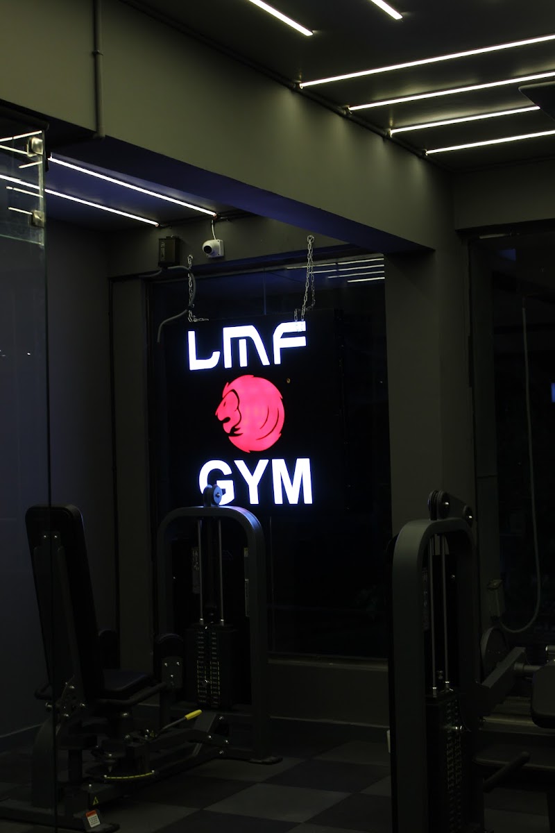 HRBR Branch — 03-neon-logo.jpg